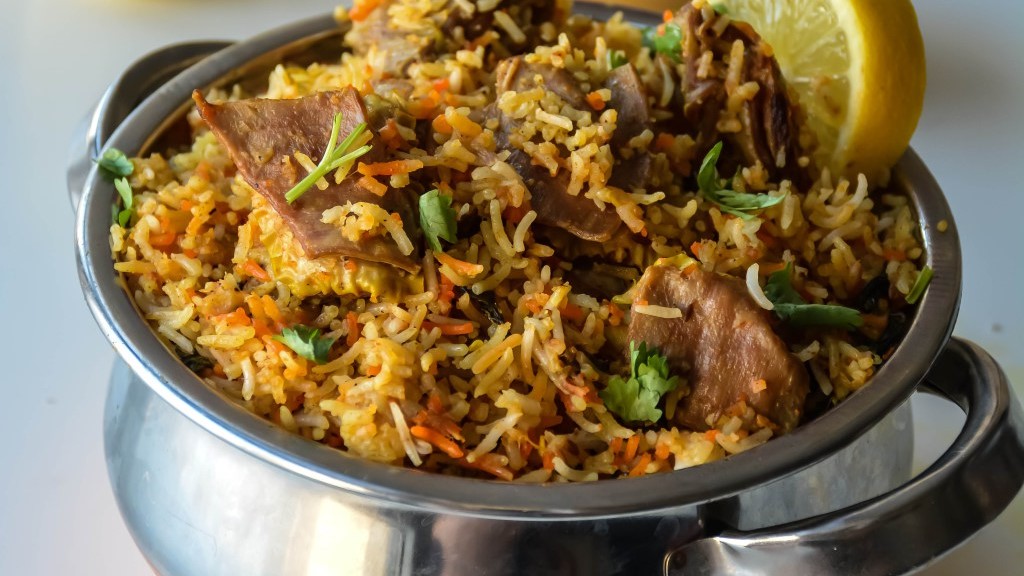 biryani at yamama restaurant at al sayedah zeinab hotel damascus syria