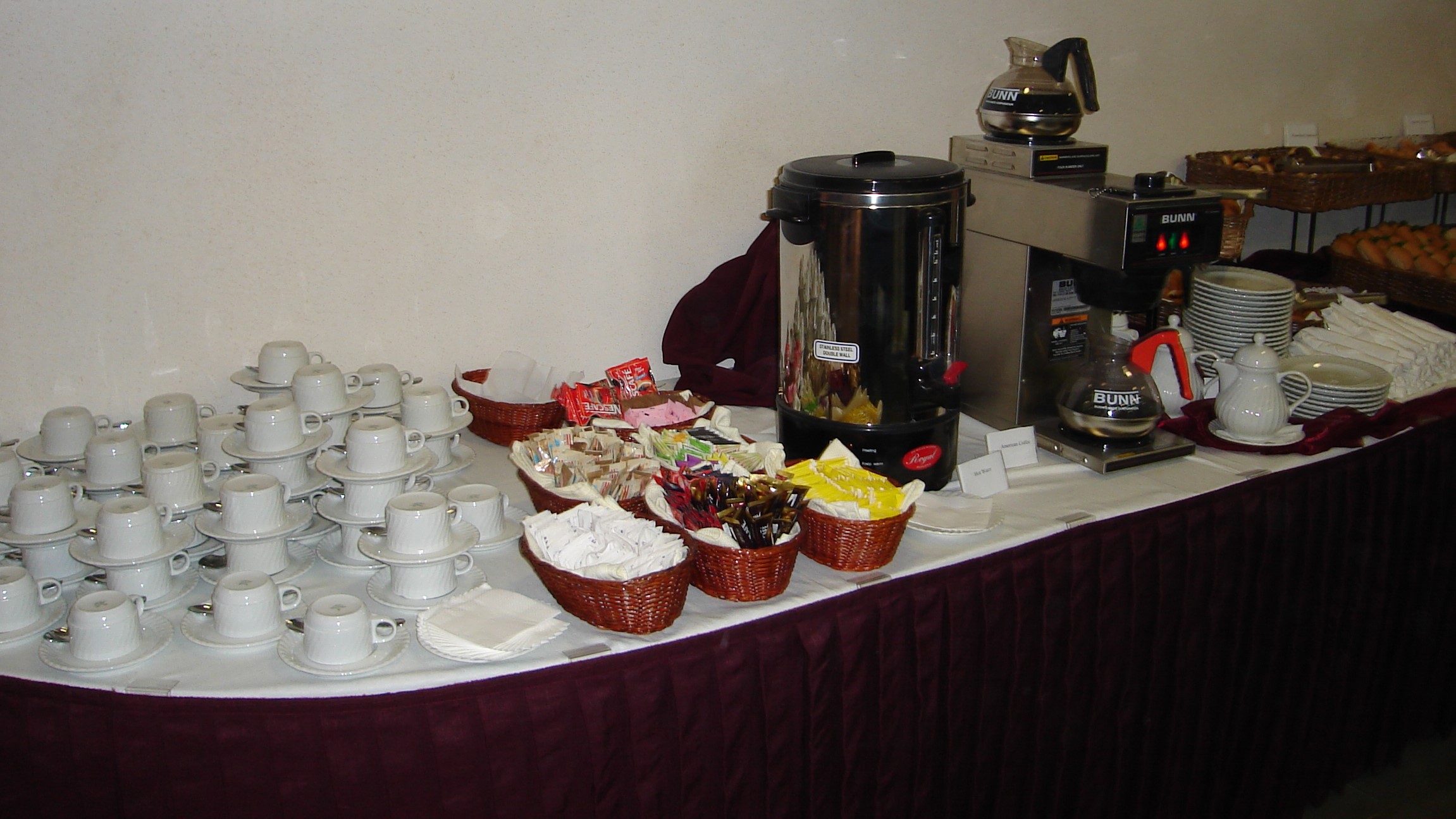 hot drinks at yamama restaurant at al sayedah zeinab hotel damascus syria