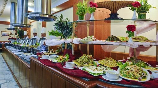 buffet at yamama restaurant at al sayedah zeinab hotel damascus syria